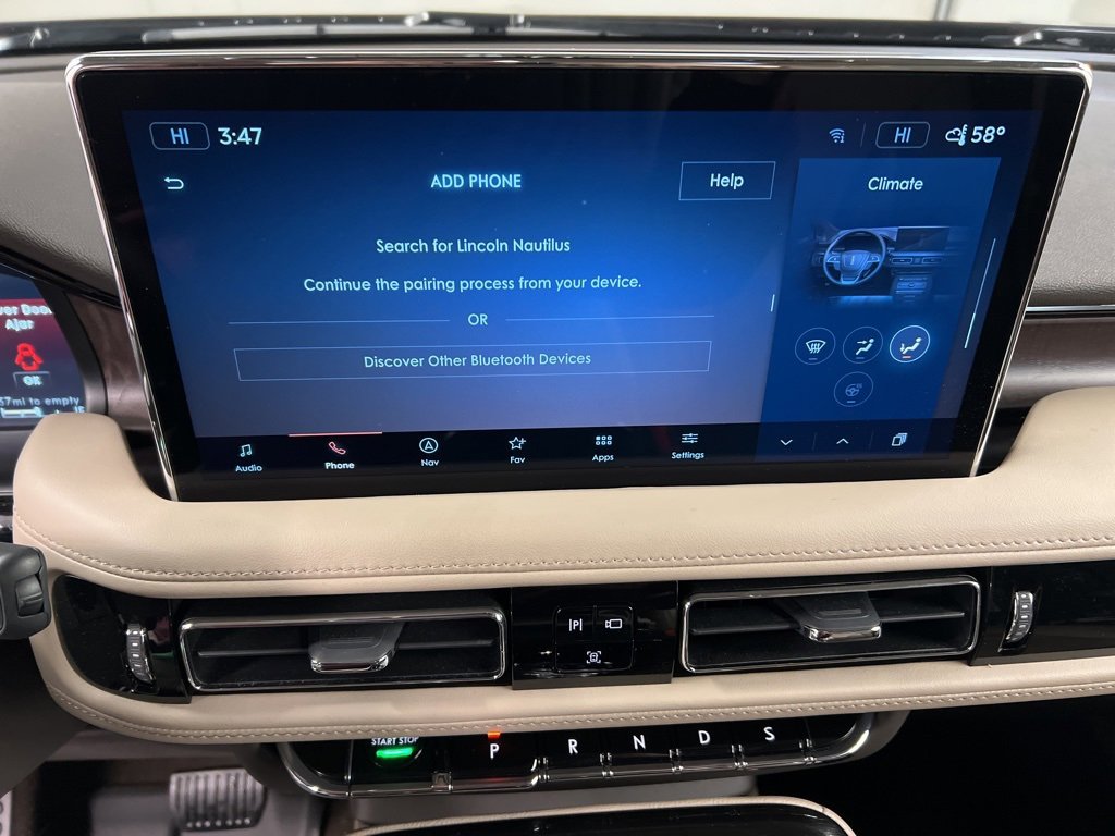 Certified 2023 Lincoln Nautilus Reserve image 10