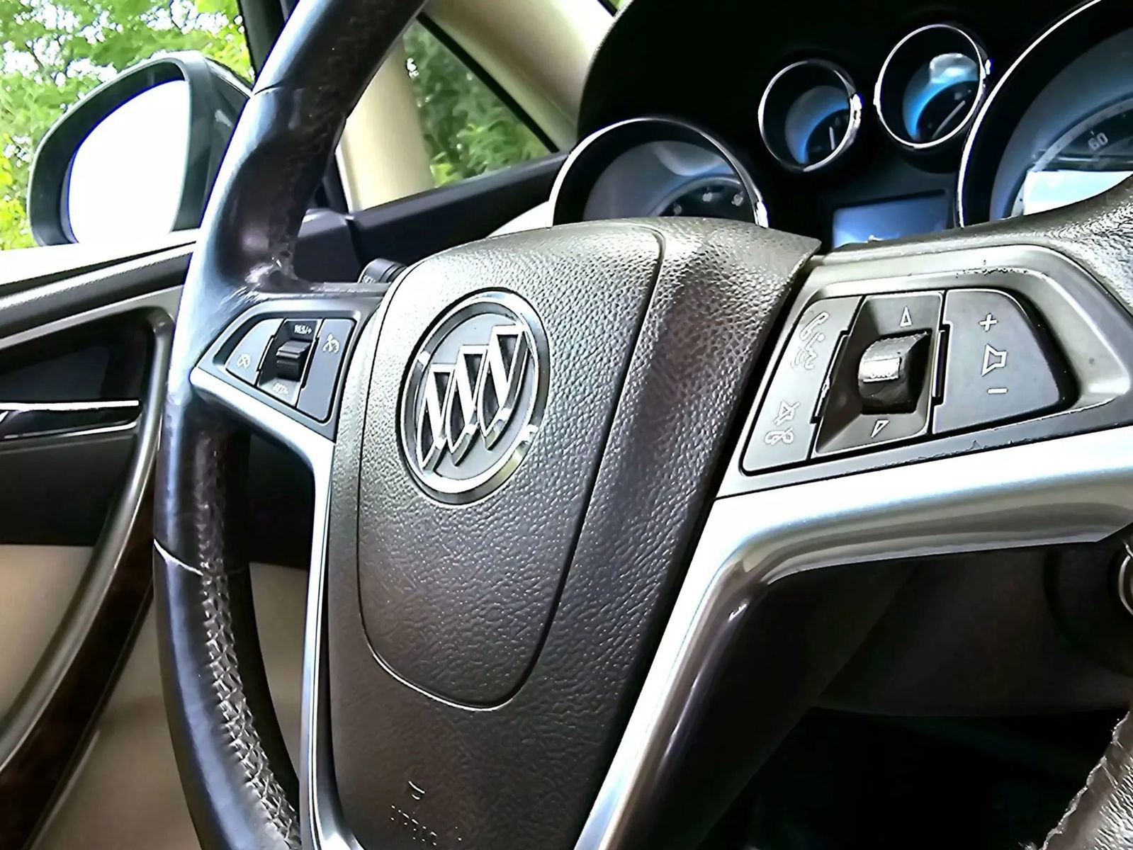 Used 2013 Buick Verano image 12