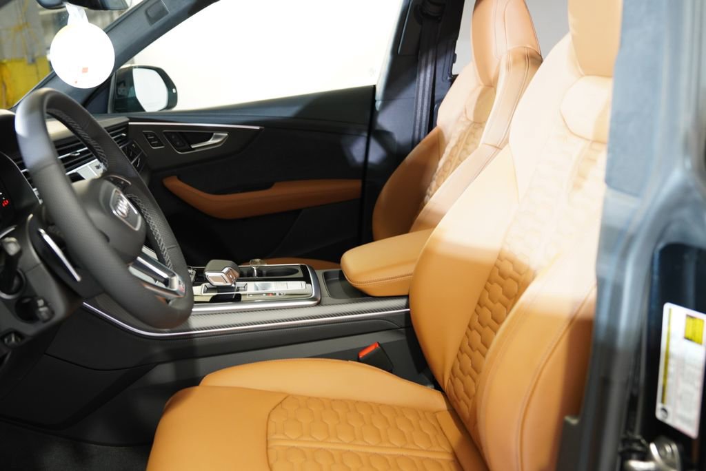 New 2026 Audi RS Q8 performance image 6