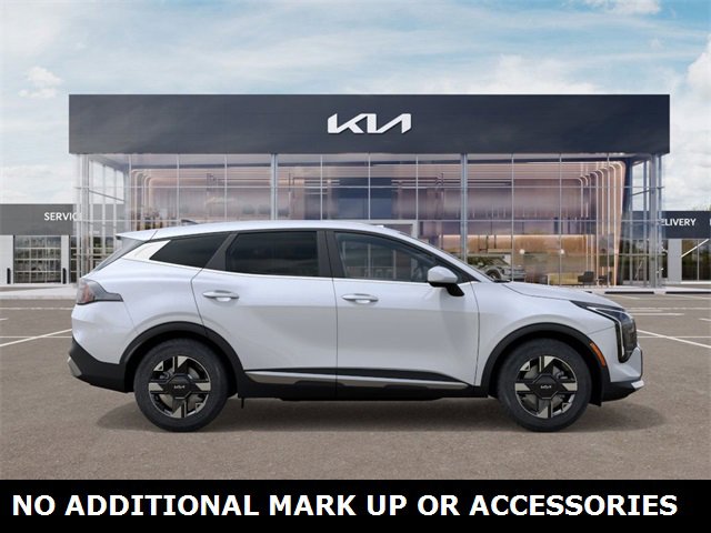 New 2026 Kia Sportage LX image 7