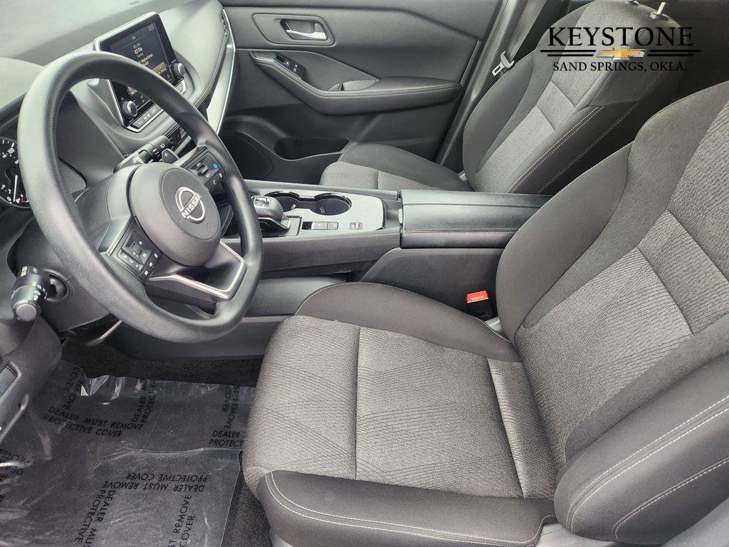 Used 2024 Nissan Rogue SV image 13