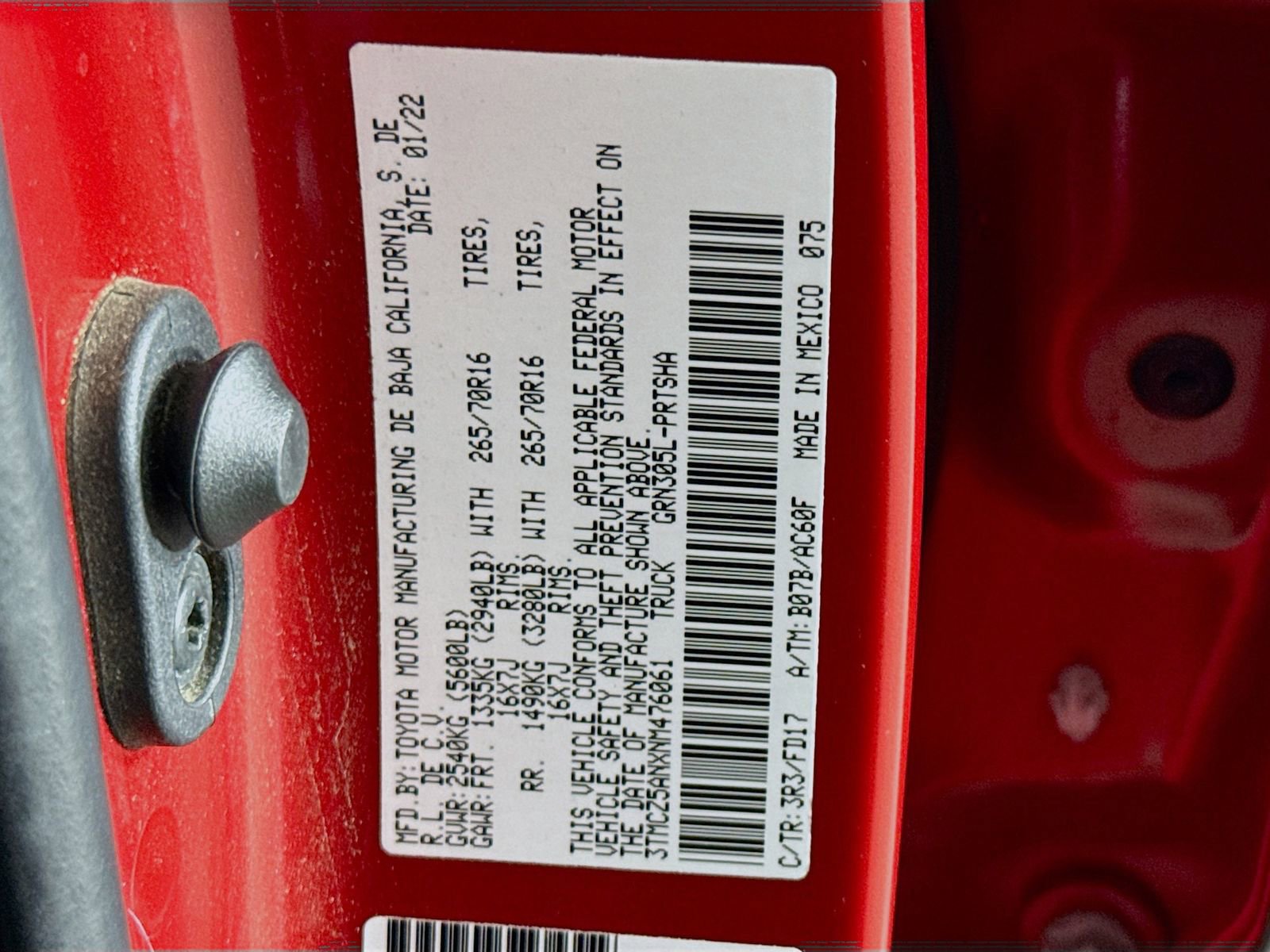 Used 2022 Toyota Tacoma TRD Off-Road w/ Technology Package image 29