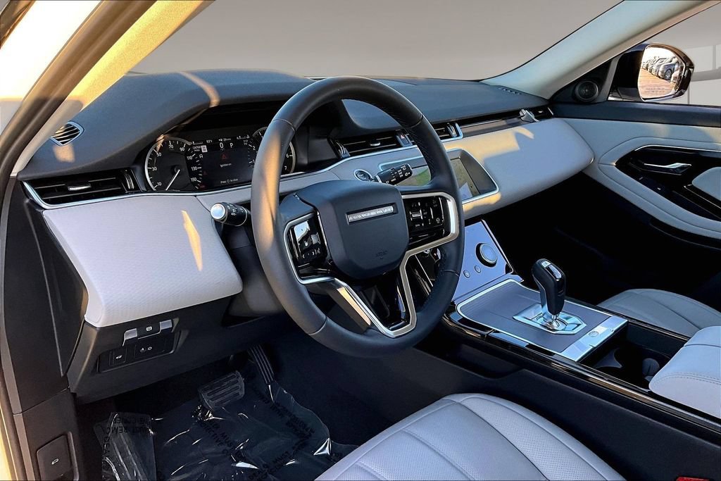 Certified 2023 Land Rover Range Rover Evoque S AWD/4WD image 15