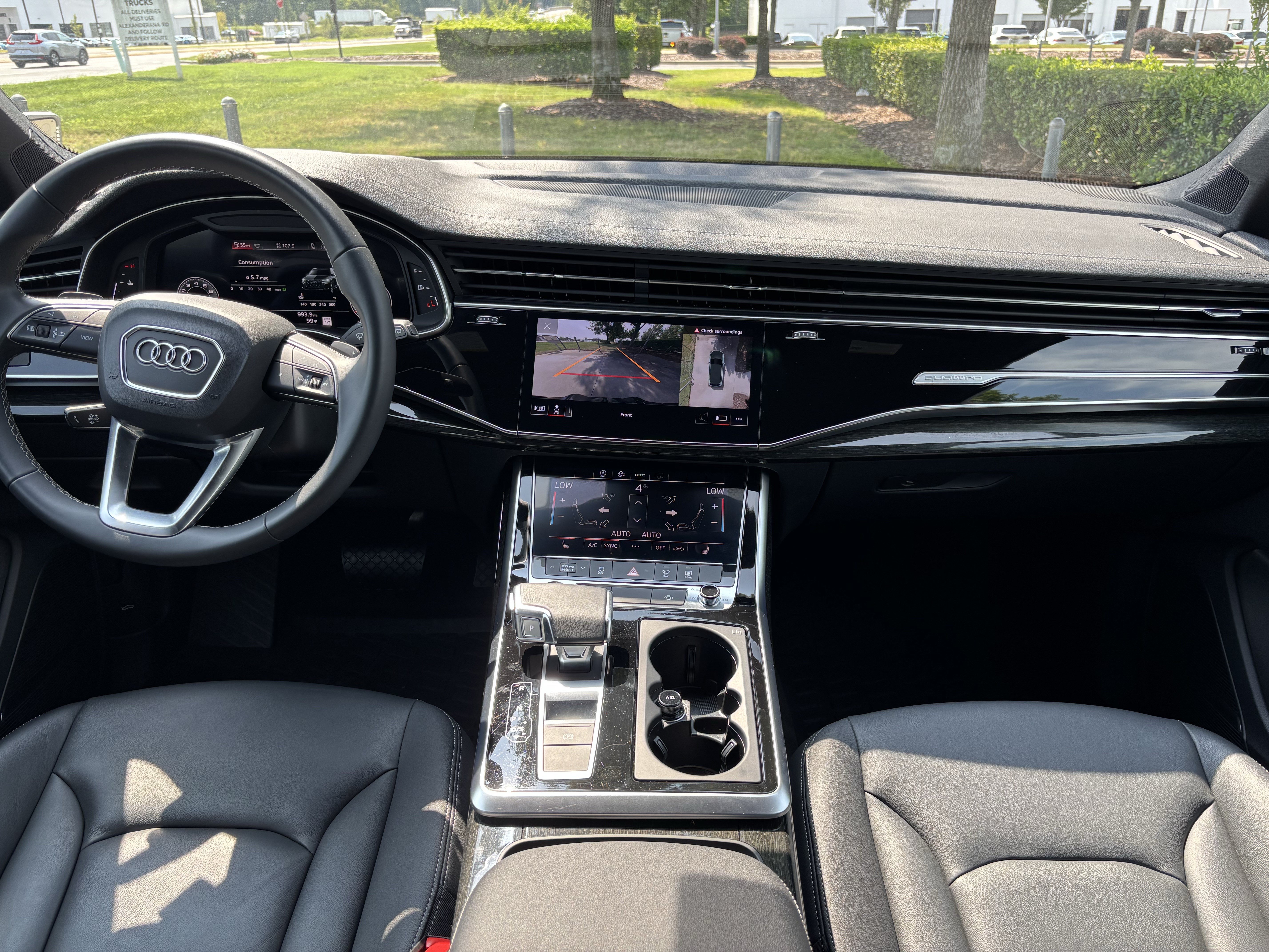 Certified 2025 Audi Q7 2.0T Premium Plus w/ Convenience Plus Package AWD/4WD image 30