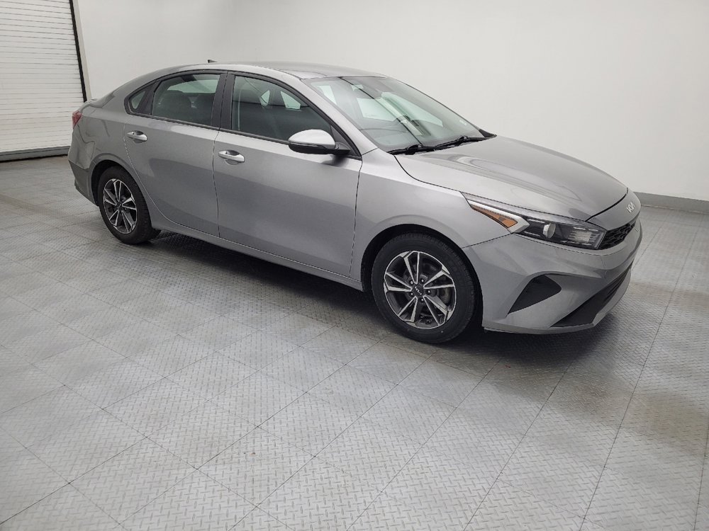 Used 2022 Kia Forte LXS w/ LXS Technology Package image 11