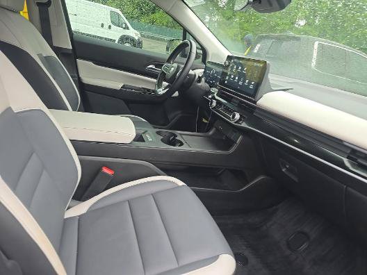 Used 2025 Honda Prologue Touring image 8