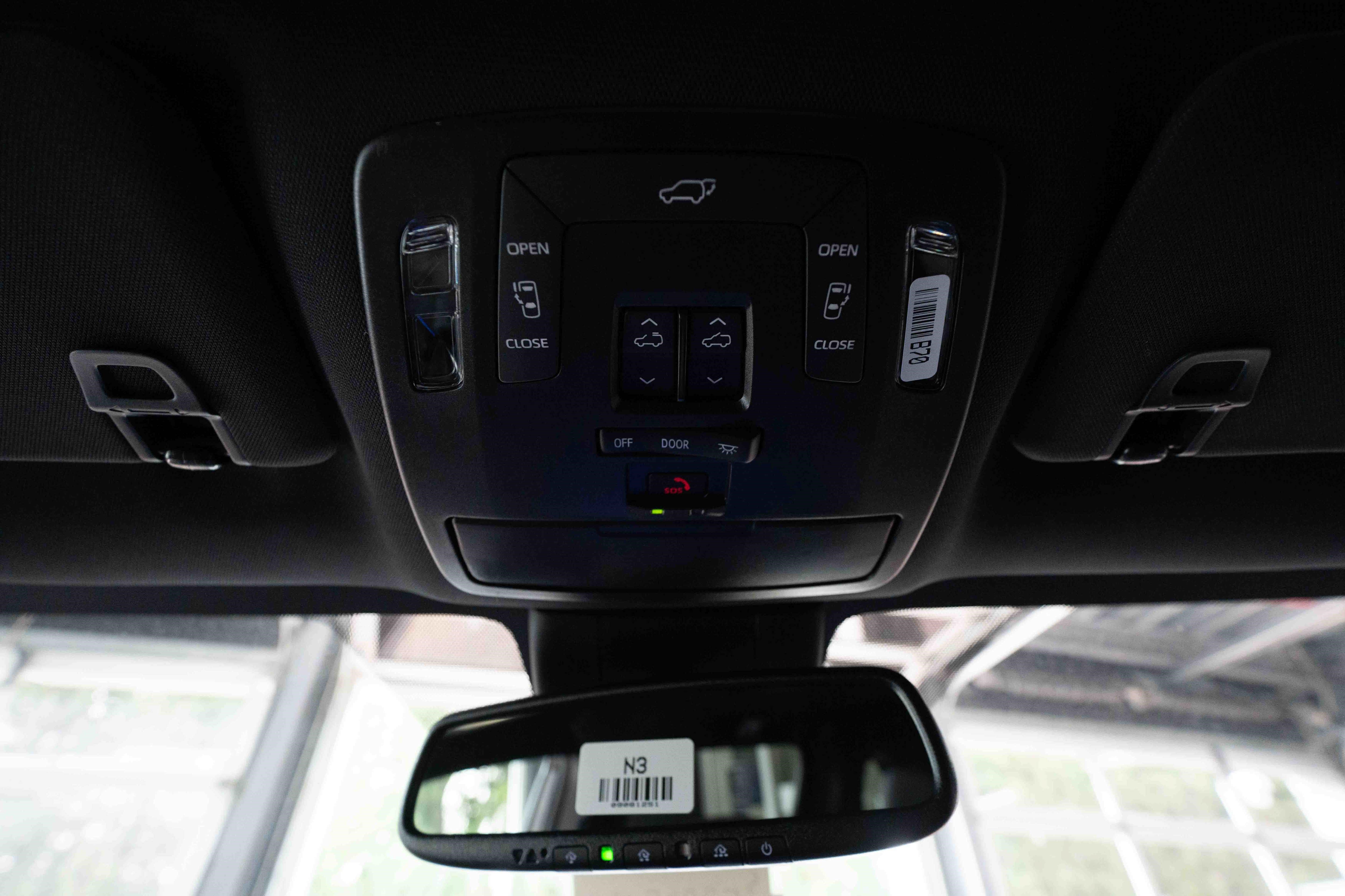 New 2026 Toyota Sienna XLE Woodland Edition AWD/4WD image 18