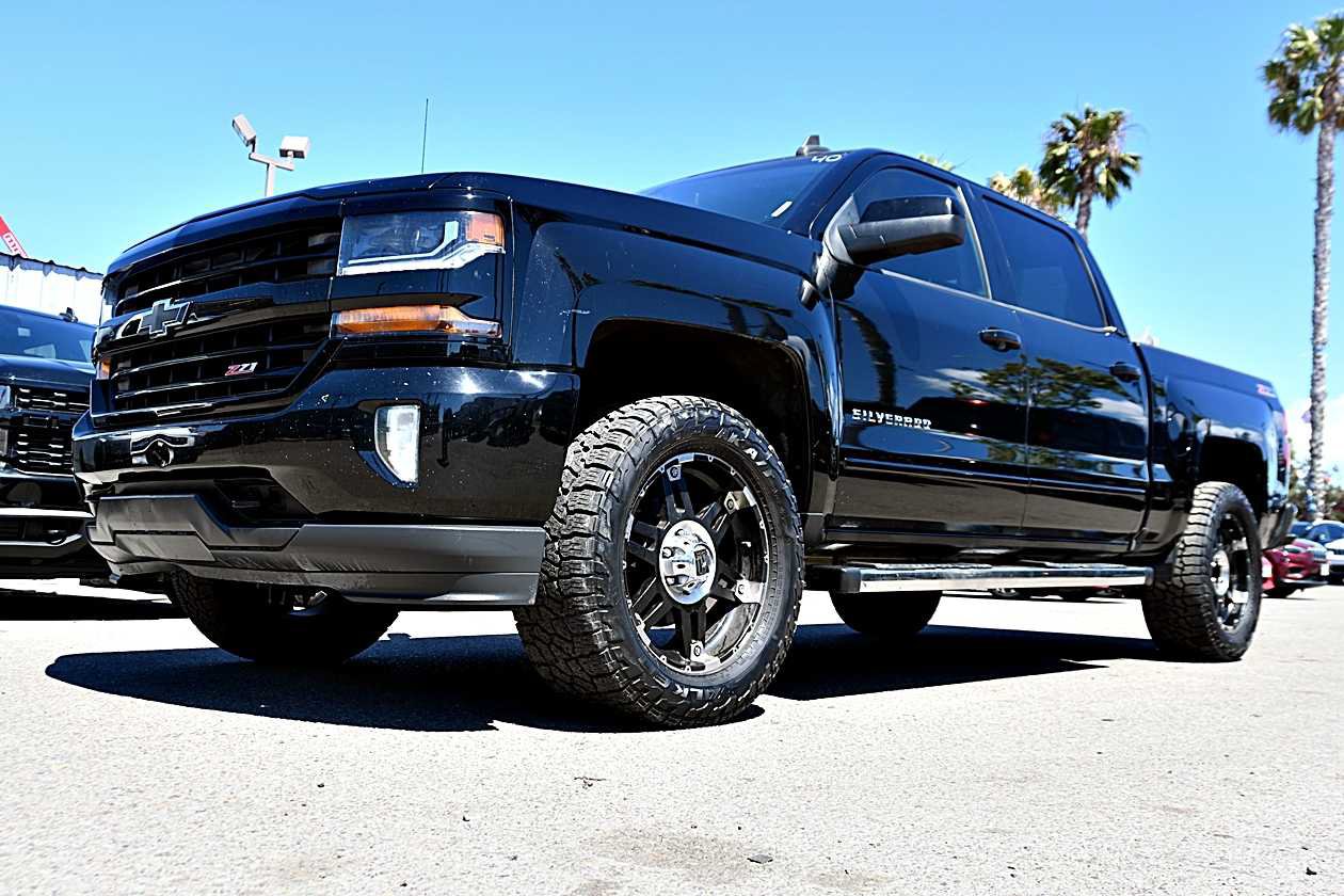 Used 2016 Chevrolet Silverado 1500 LT w/ All Star Edition AWD/4WD image 1