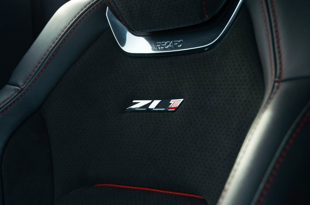 Used 2023 Chevrolet Camaro ZL1 RWD image 22