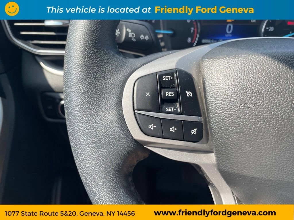 Used 2023 Ford Explorer XLT w/ Equipment Group 202A AWD/4WD image 17