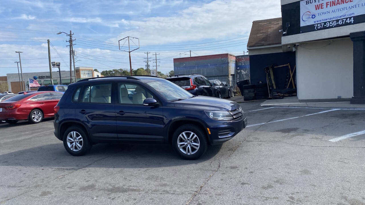 Used 2016 Volkswagen Tiguan S FWD image 14