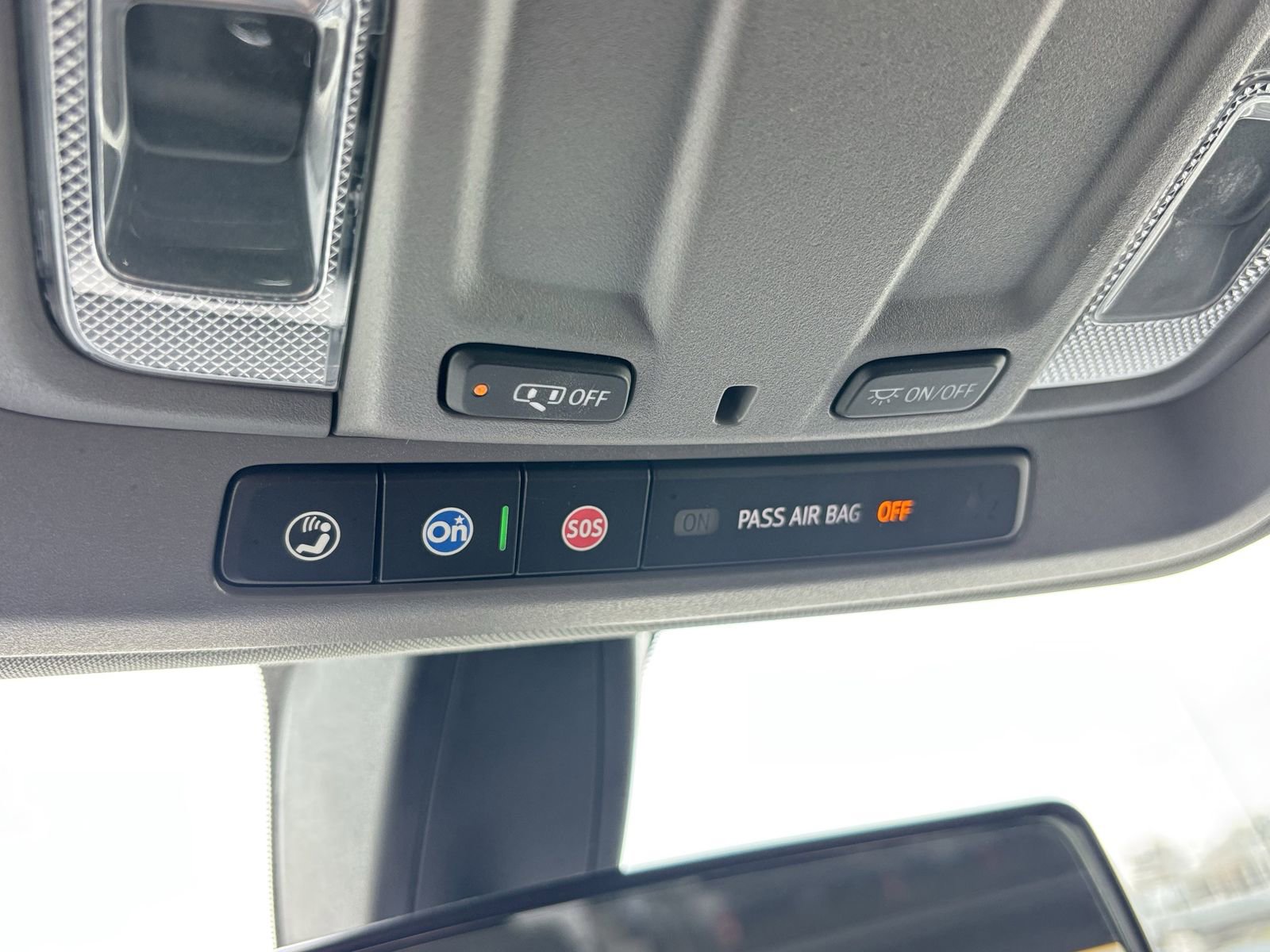 Used 2020 Chevrolet Silverado 1500 Custom Trail Boss w/ Custom Convenience Package image 30