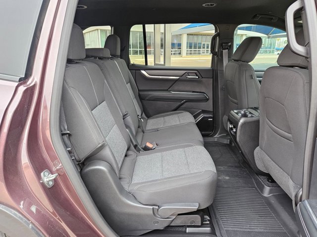 Used 2026 GMC Acadia Elevation w/ LPO, Floor Liner Package image 21