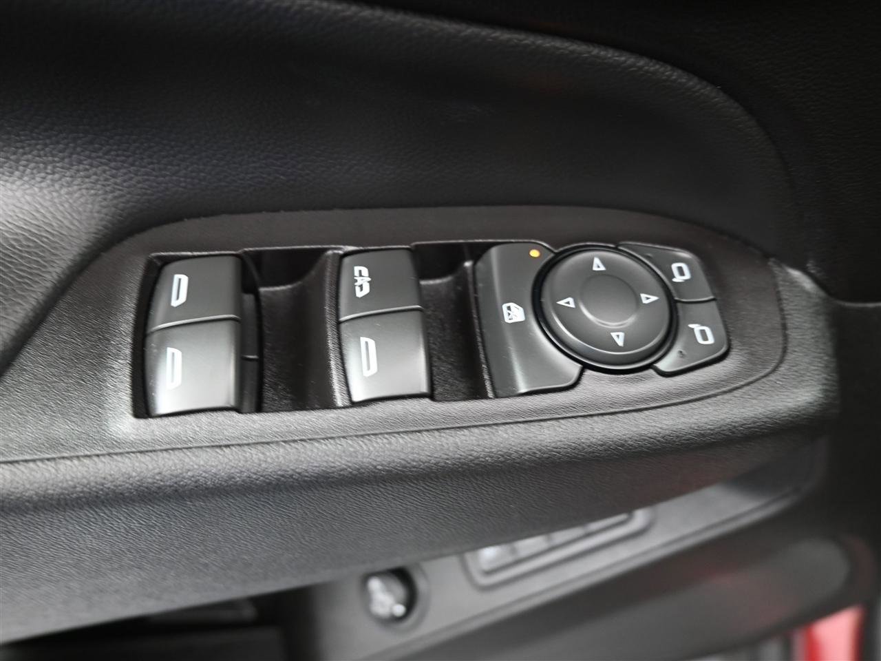 Used 2018 Chevrolet Equinox Premier AWD/4WD image 15