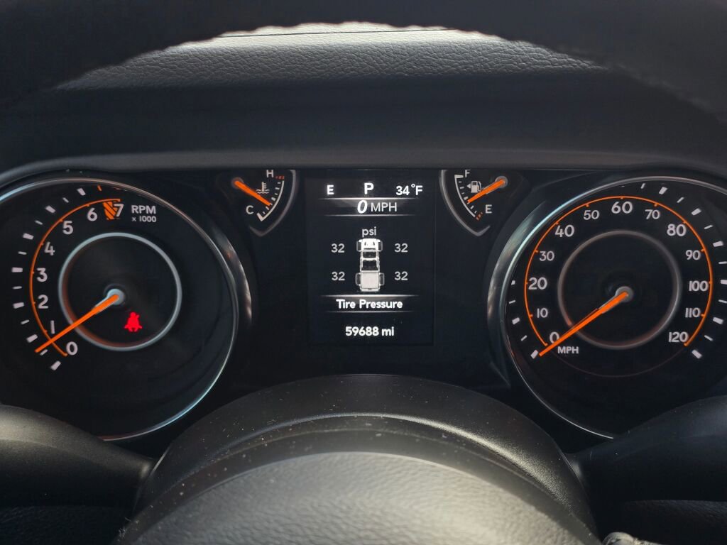 Used 2022 Jeep Gladiator Sport image 26