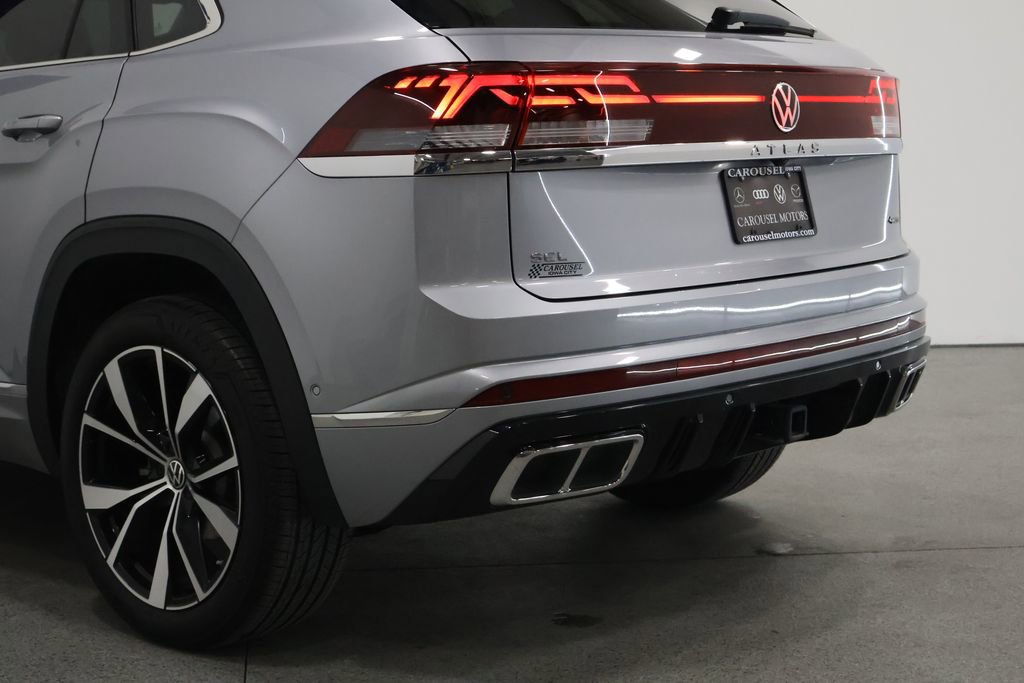 Used 2024 Volkswagen Atlas Cross Sport SEL Premium R-Line AWD/4WD image 10