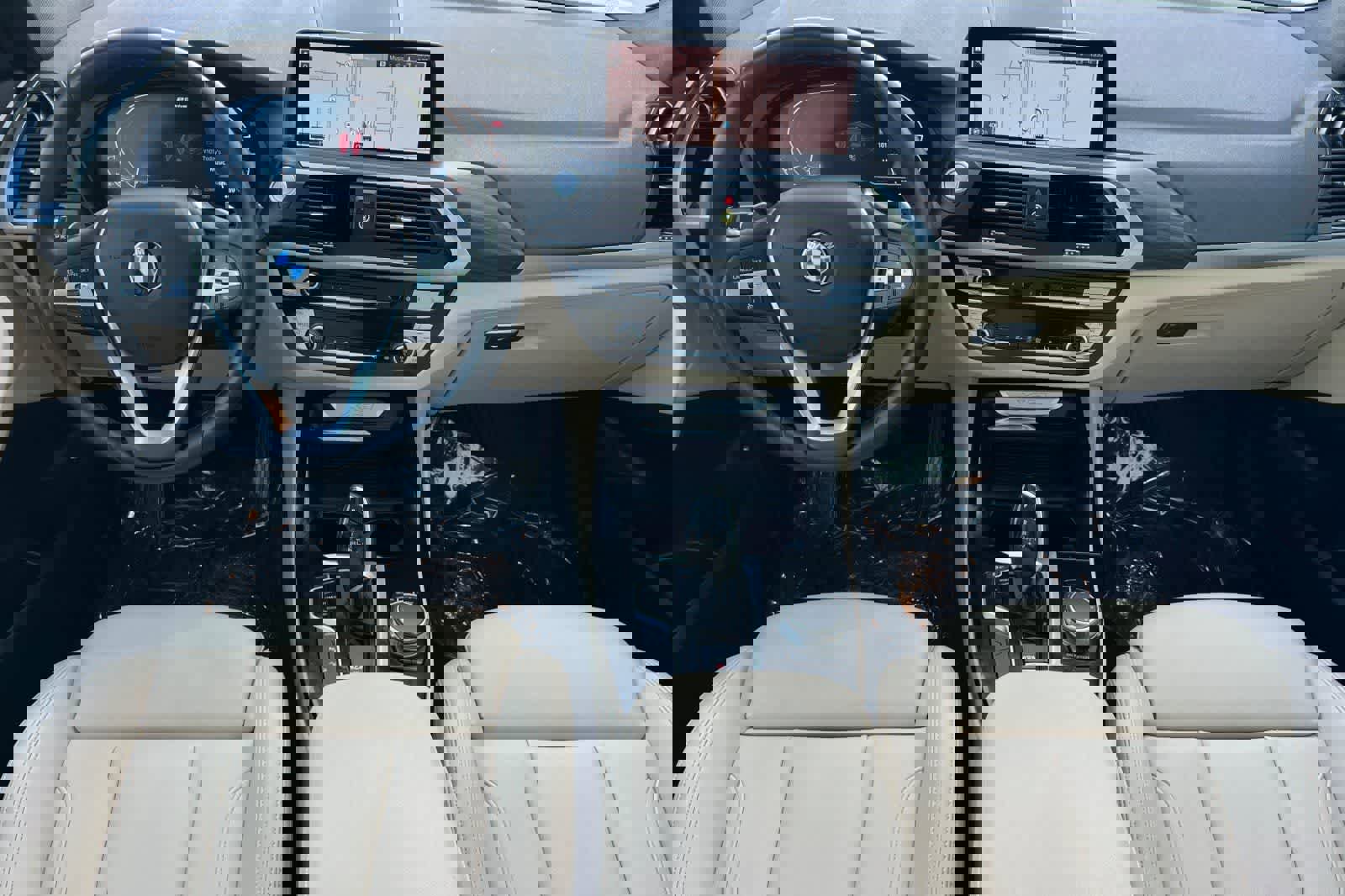 Used 2021 BMW X3 xDrive30e w/ Convenience Package image 4