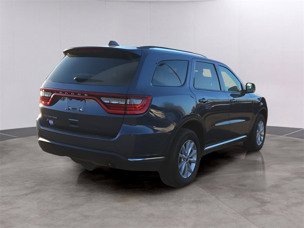 Used 2021 Dodge Durango SXT image 4