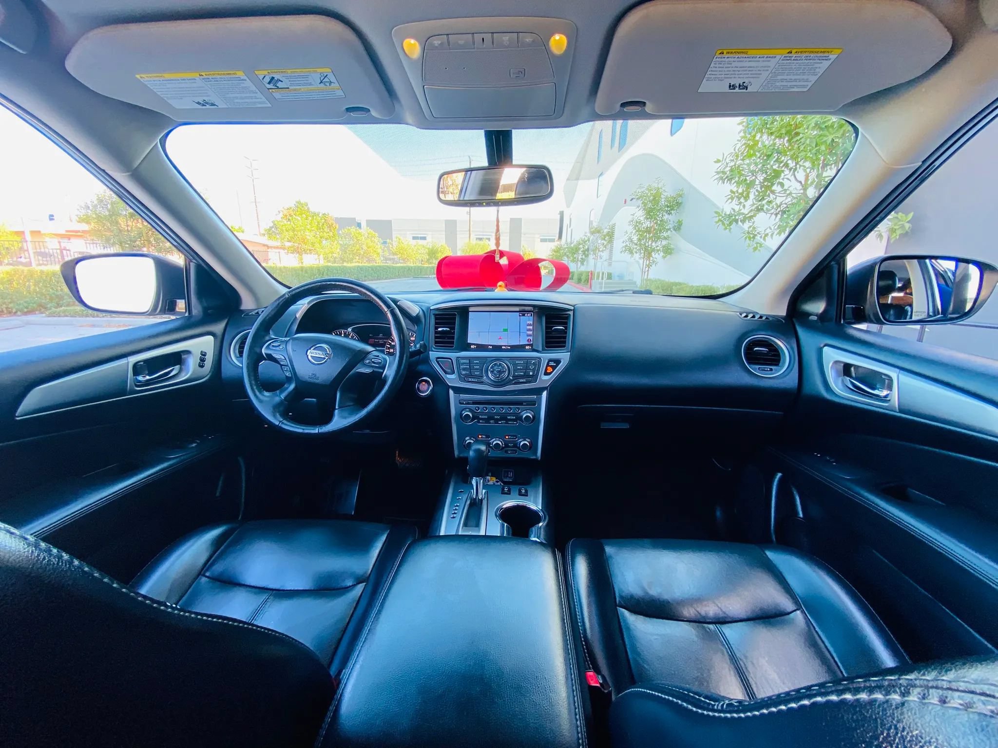 Used 2019 Nissan Pathfinder SL FWD image 28