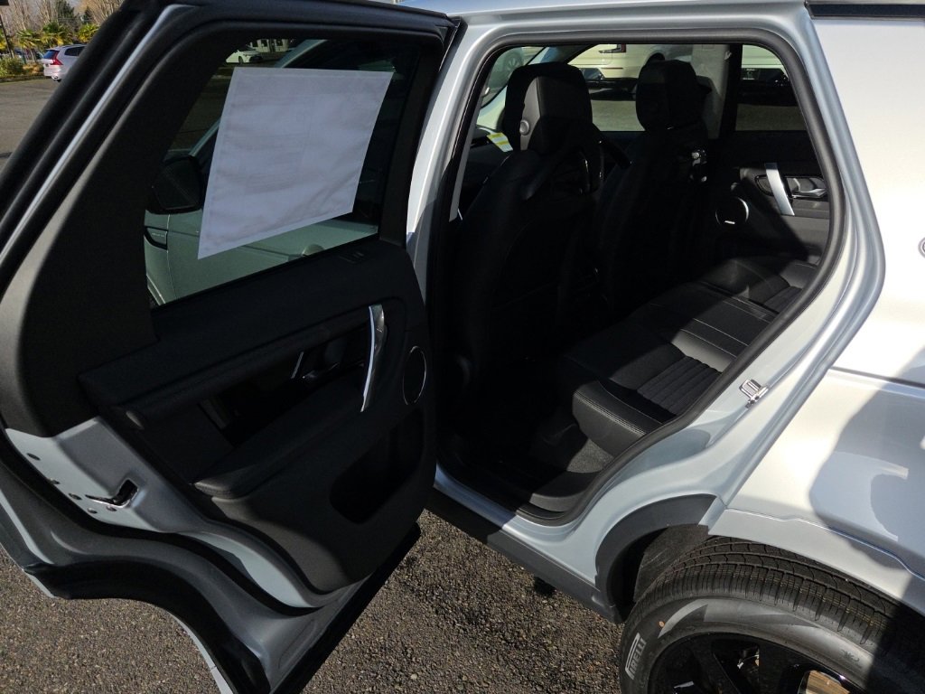 New 2025 Land Rover Discovery Sport S image 15