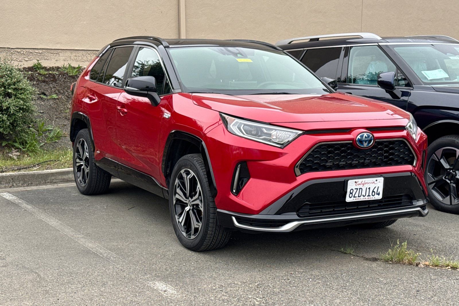 Used 2021 Toyota RAV4 XSE w/ Weather Package AWD/4WD image 2