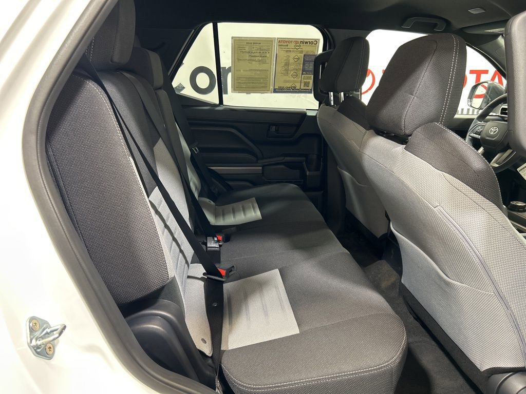 Used 2025 Toyota 4Runner TRD Off-Road image 16