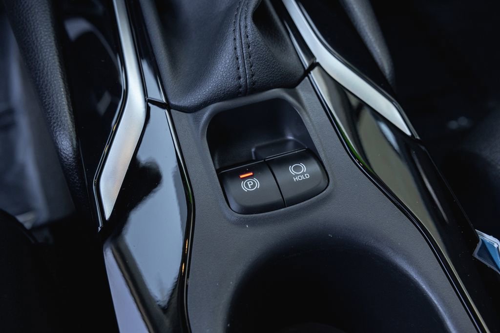 Certified 2024 Toyota Corolla Cross XLE w/ Convenience Package image 21