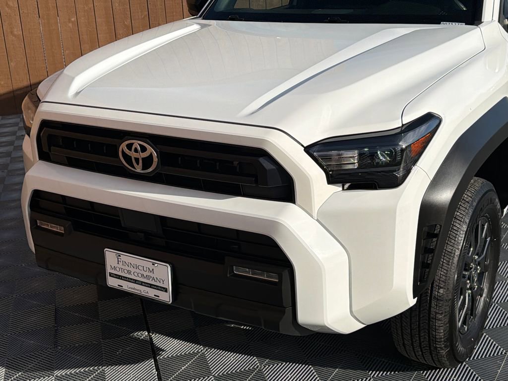 Used 2025 Toyota 4Runner SR5 image 22