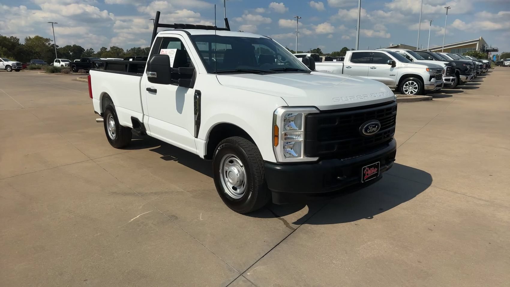 Used 2024 Ford F250 XL RWD image 3
