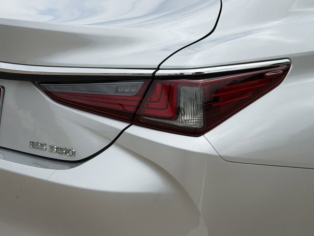 Used 2020 Lexus ES 350 w/ Accessory Package 2 image 7
