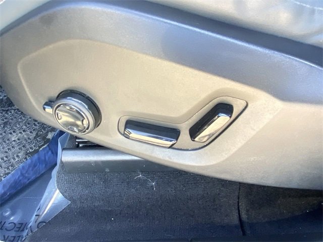 Used 2021 Volvo XC60 T8 R-Design w/ Advanced Package image 22