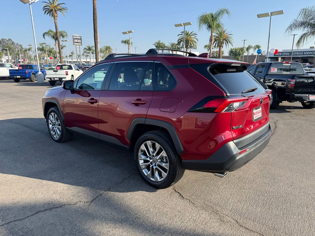 Used 2024 Toyota RAV4 XLE Premium image 4