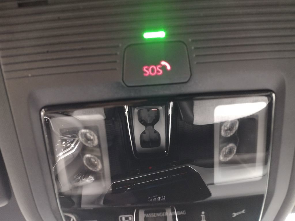 New 2026 Volkswagen ID.4 Pro image 28