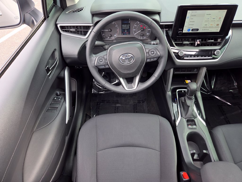 Used 2023 Toyota Corolla Cross LE w/ Moonroof Package AWD/4WD image 30