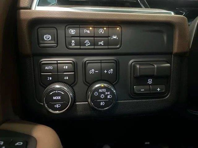 New 2026 Chevrolet Suburban High Country AWD/4WD image 56