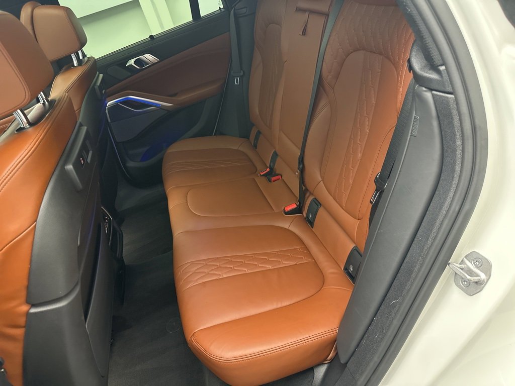 Used 2022 BMW X6 M50i w/ Executive Package image 13