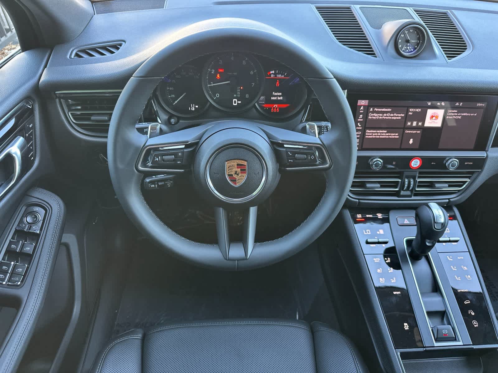 New 2026 Porsche Macan AWD/4WD image 15