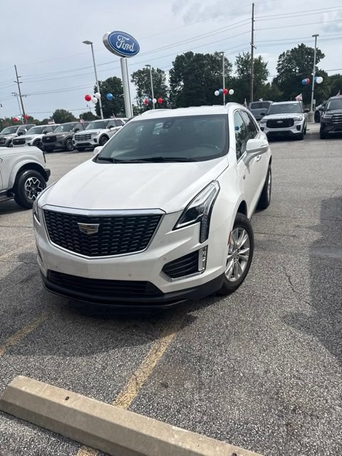 Used 2021 Cadillac XT5 Luxury w/ LPO, Floor Liner Package FWD image 2