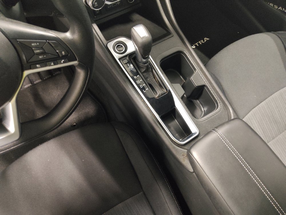 Used 2024 Nissan Sentra SV FWD image 26