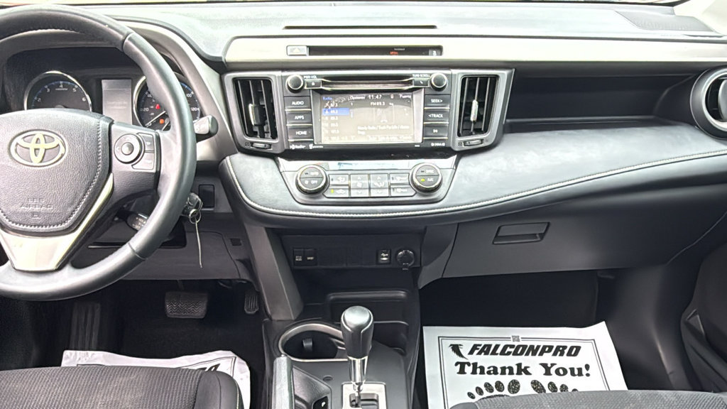 Used 2016 Toyota RAV4 XLE FWD image 30