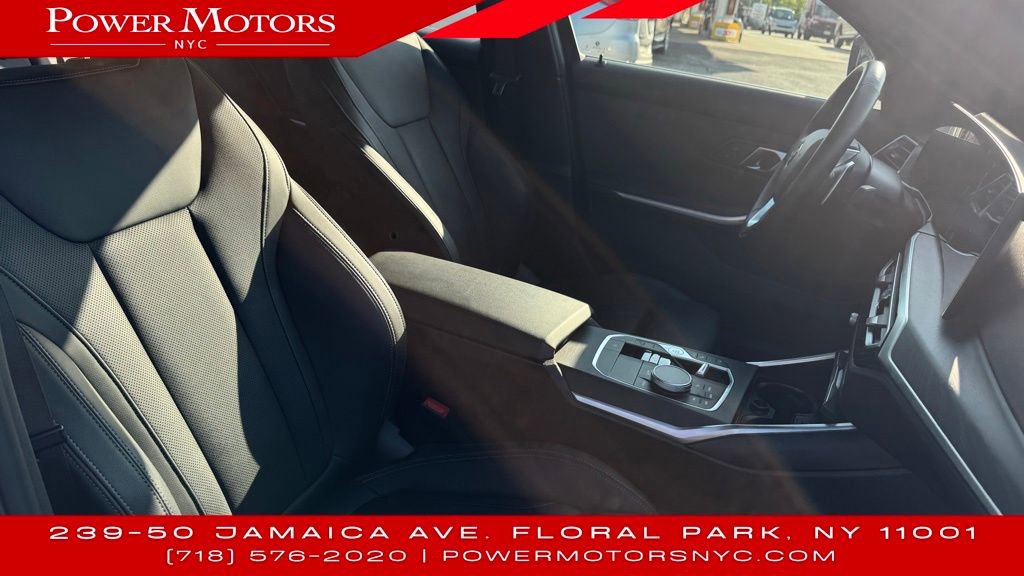 Used 2024 BMW 330i xDrive Sedan w/ Convenience Package image 14