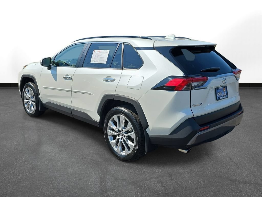 Used 2019 Toyota RAV4 Limited AWD/4WD image 8
