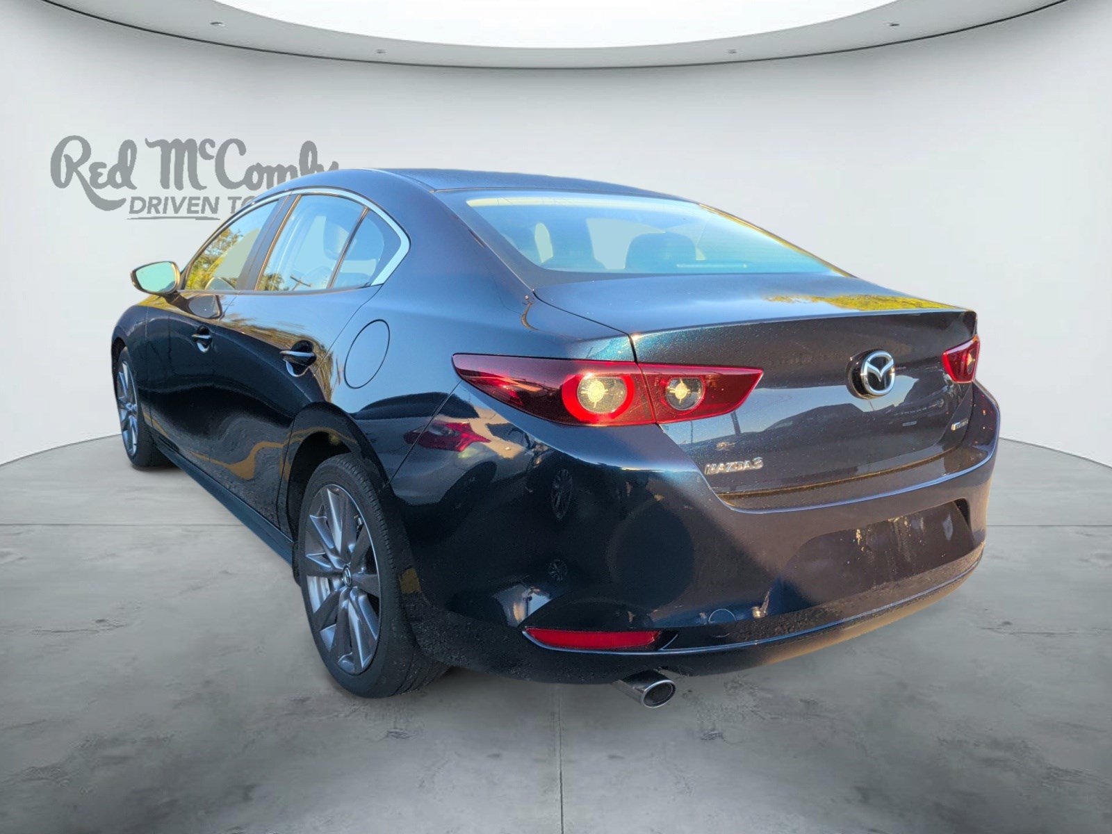 Used 2025 MAZDA MAZDA3 s FWD image 4