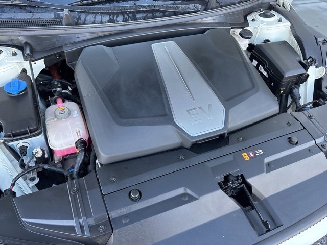 Used 2024 Kia EV6 Light image 26