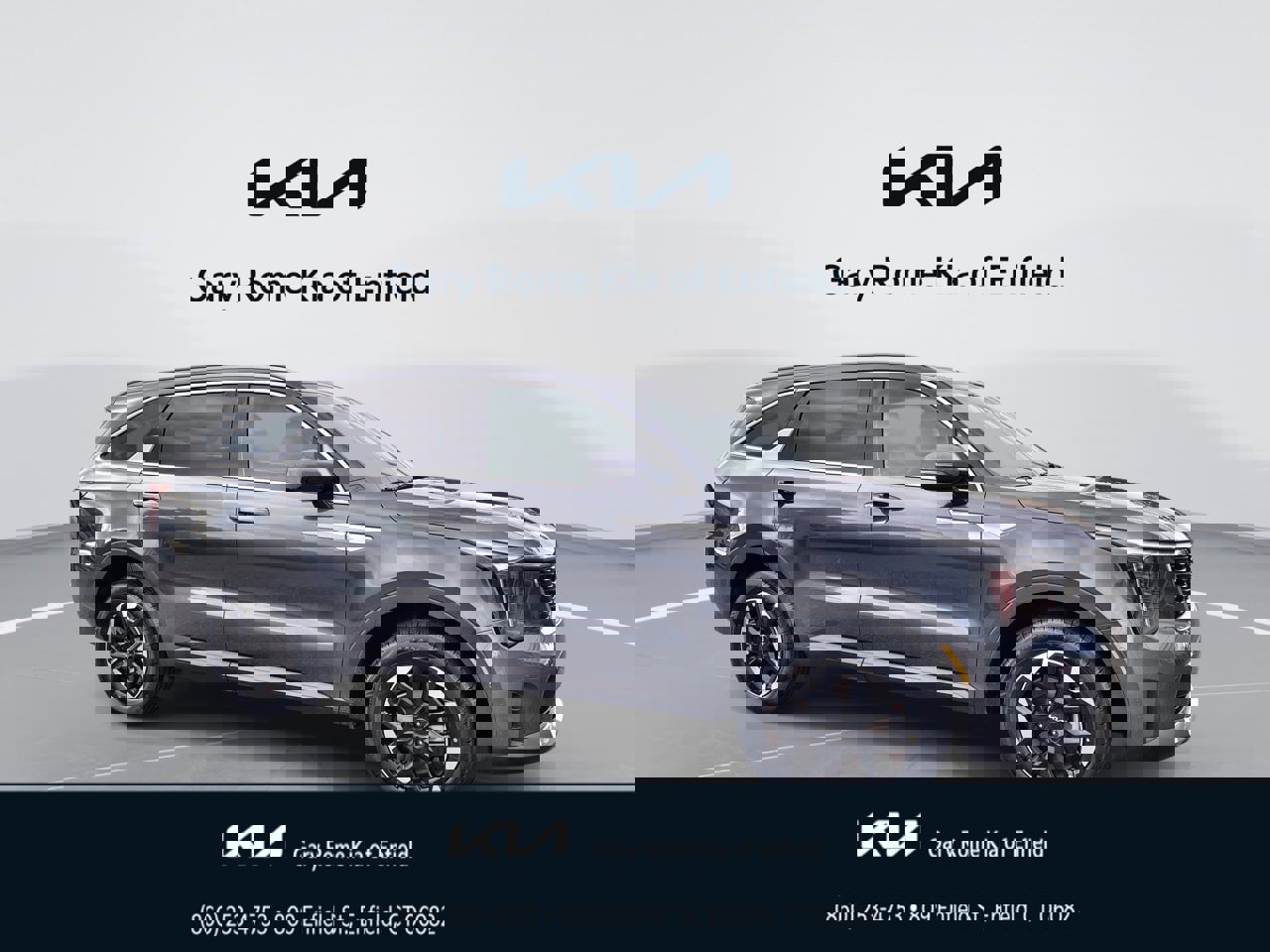 Used 2024 Kia Sorento S image 1