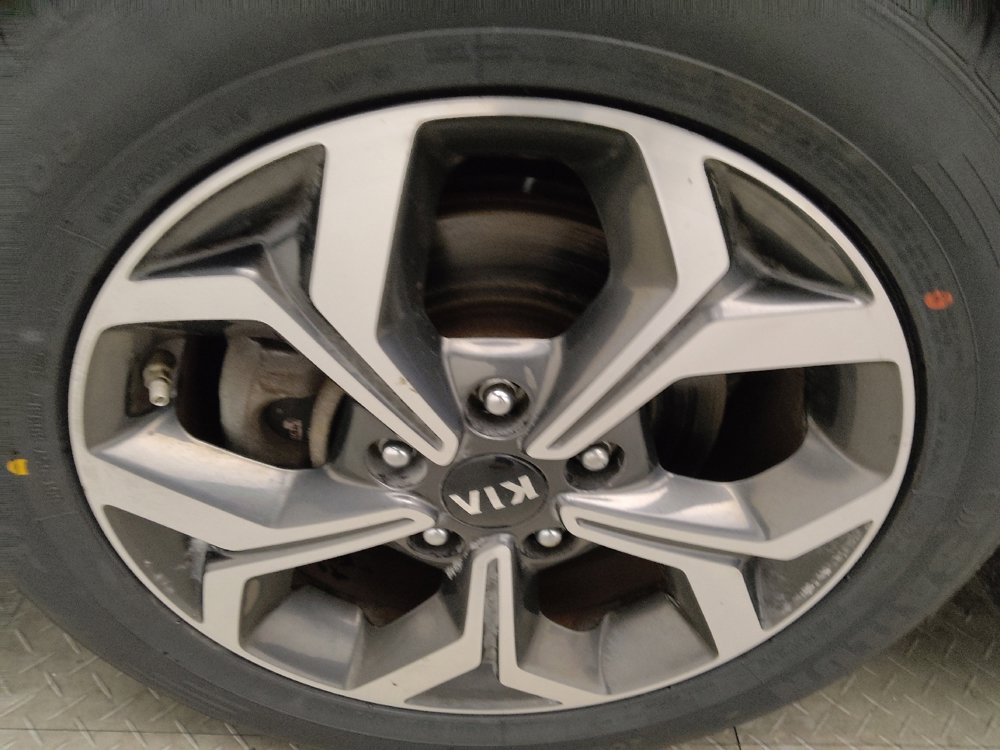 Used 2020 Kia Forte LXS image 31