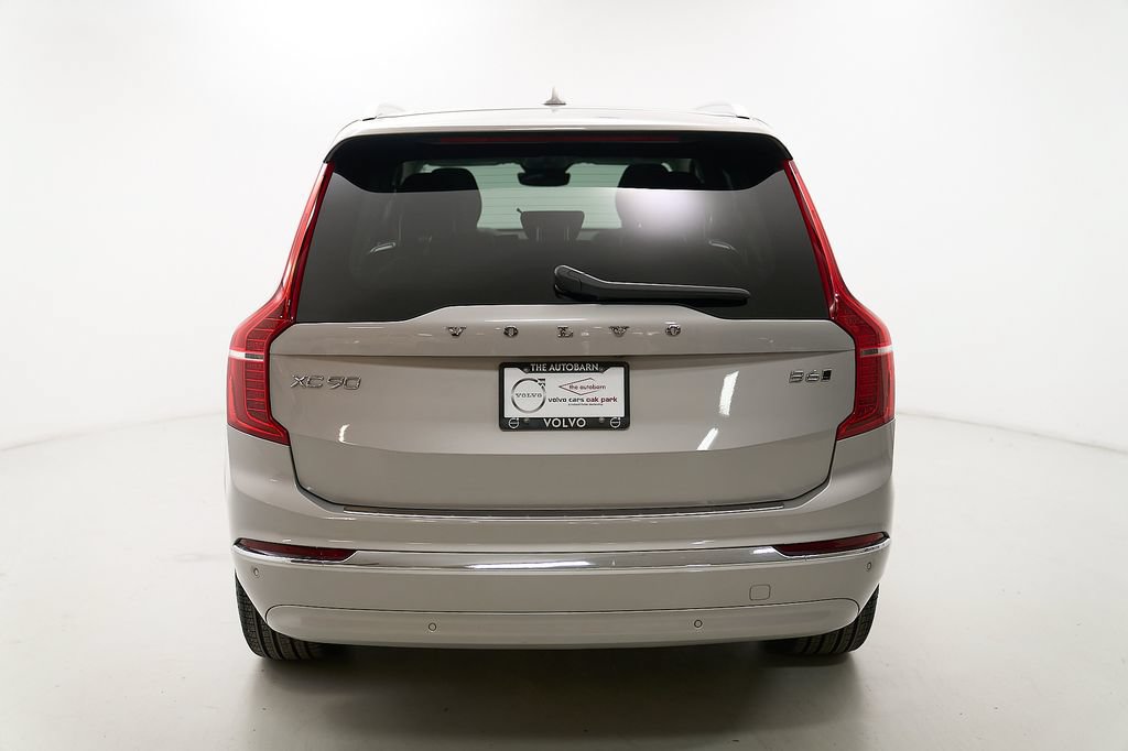 Certified 2024 Volvo XC90 B6 Plus w/ Protection Package Premier AWD/4WD image 8