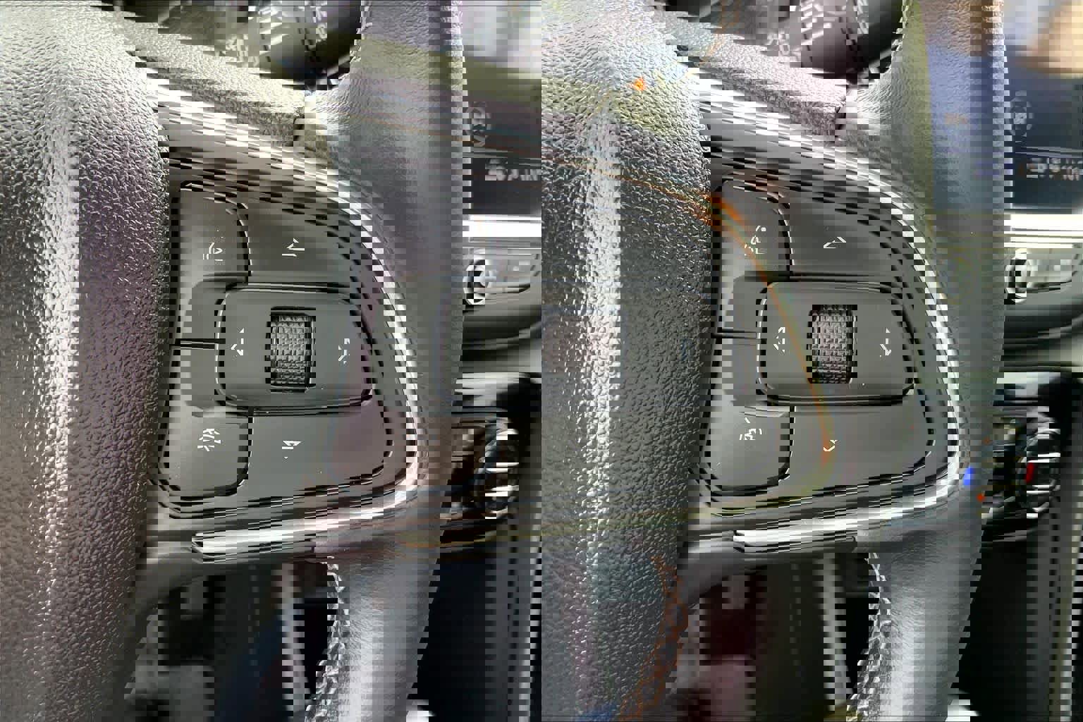 Used 2023 Buick Encore GX Select w/ Sport Touring Package image 23