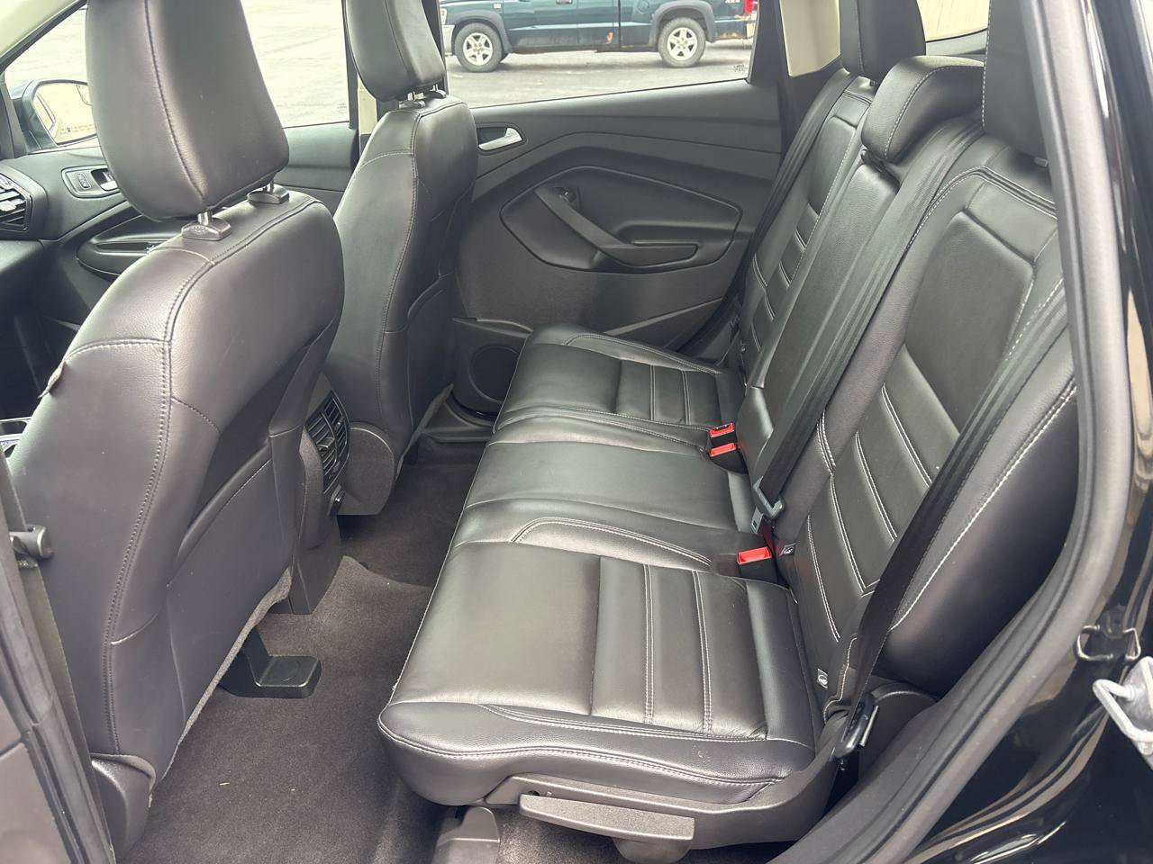 Used 2018 Ford Escape SEL AWD/4WD image 25