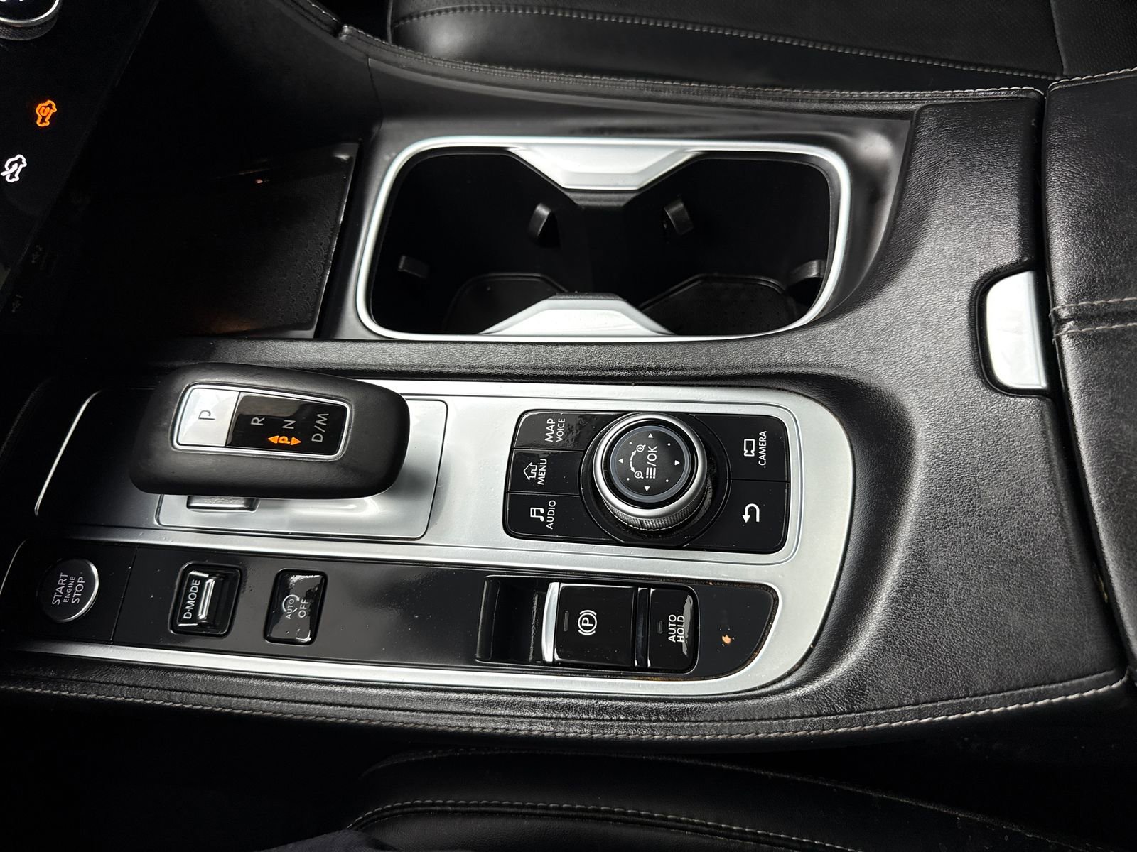 Used 2023 INFINITI QX60 Luxe w/ Vision Package FWD image 29